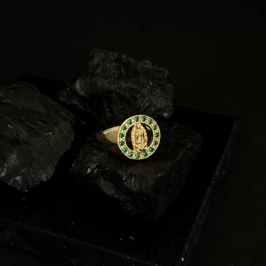 Anillo de Caballero Con Diseño Guadalupe Con Cristales Verdes + Envío Gratis